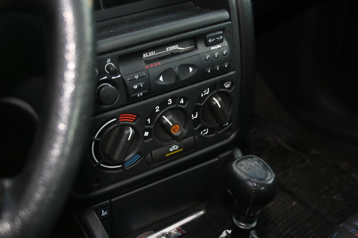 Opel Astra 1,6 I billede 16