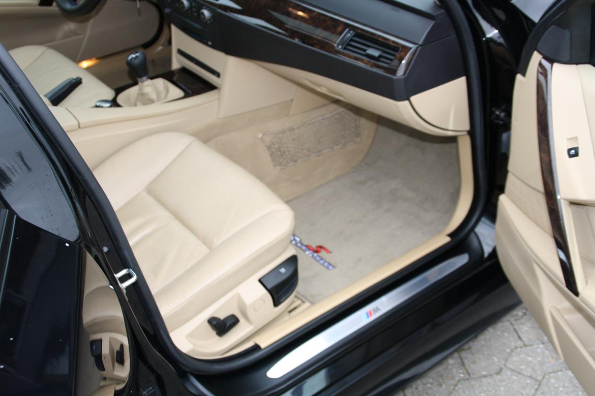 BMW E60 520 2004 SOLGT billede 5