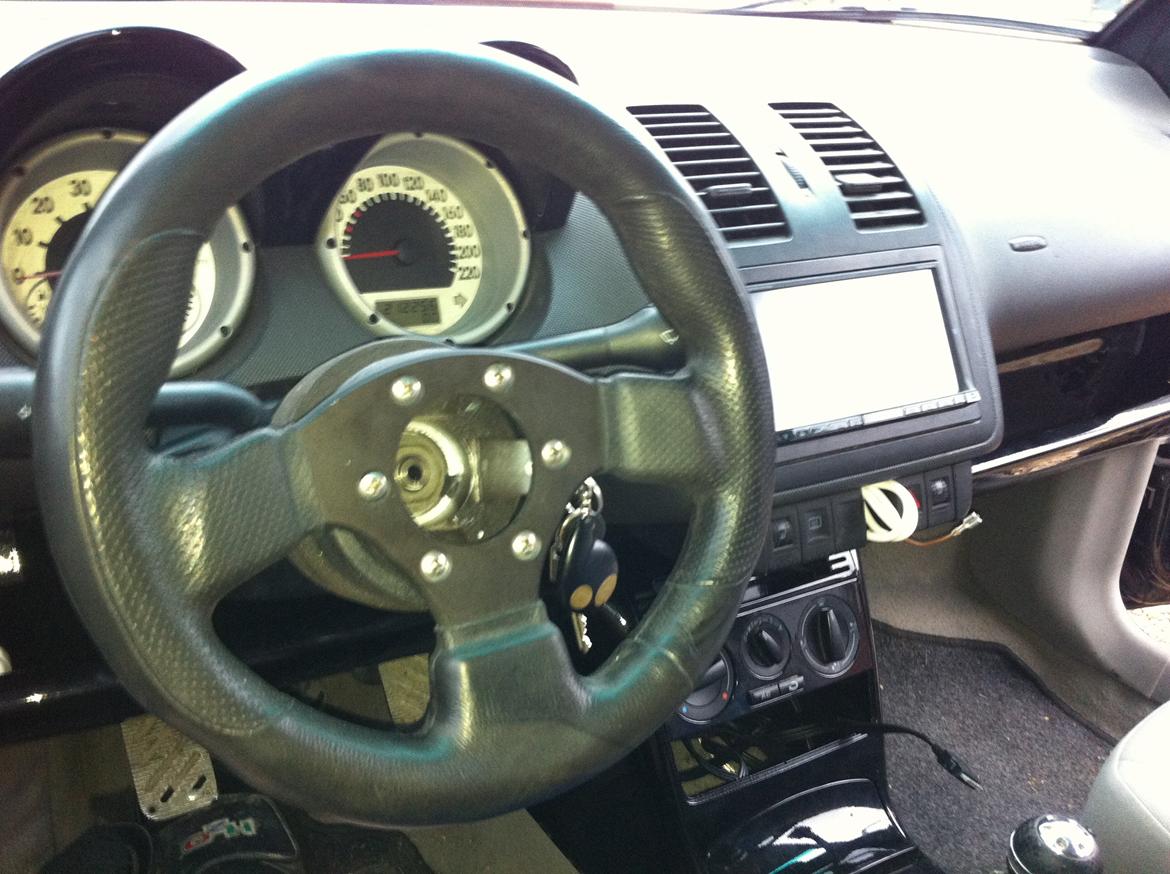 VW lupo 1,4 16v - dyt hornet er lavet og modificeret så den kan køre på den orginale kober plade billede 6