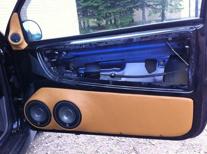 VW lupo 1,4 16v - det eneste billede jeg havde af doorbordsne monteret  billede 10