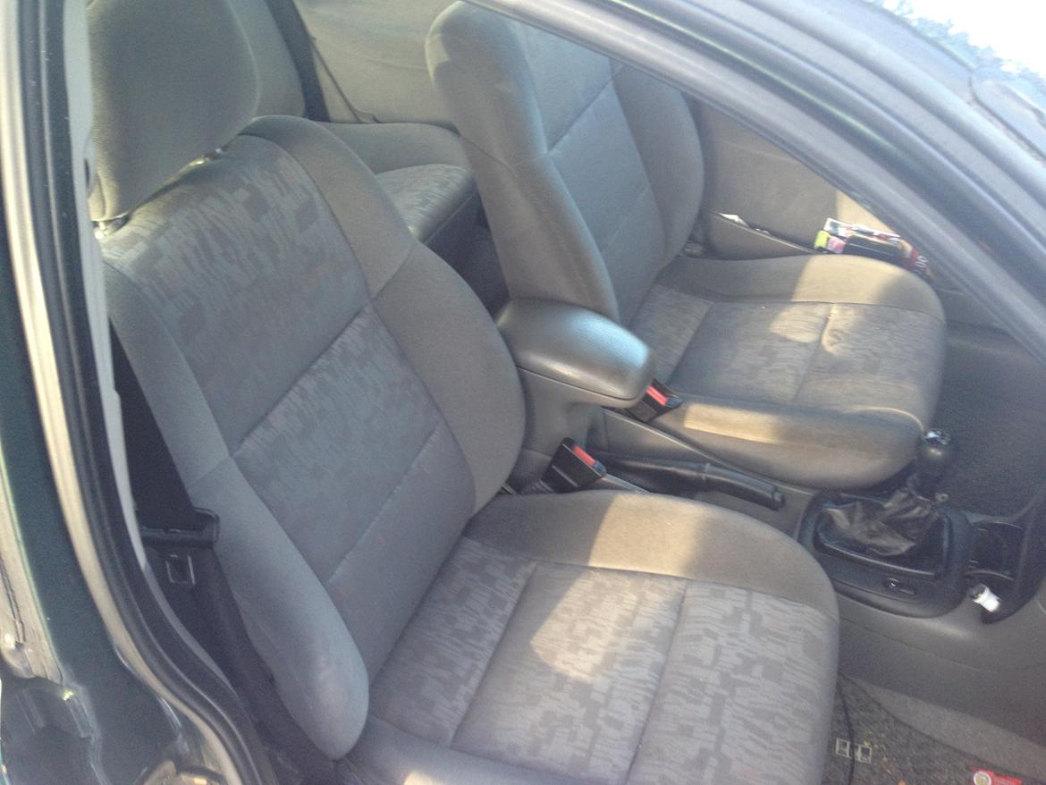 Opel vectra 1.8 16v stationcar billede 9