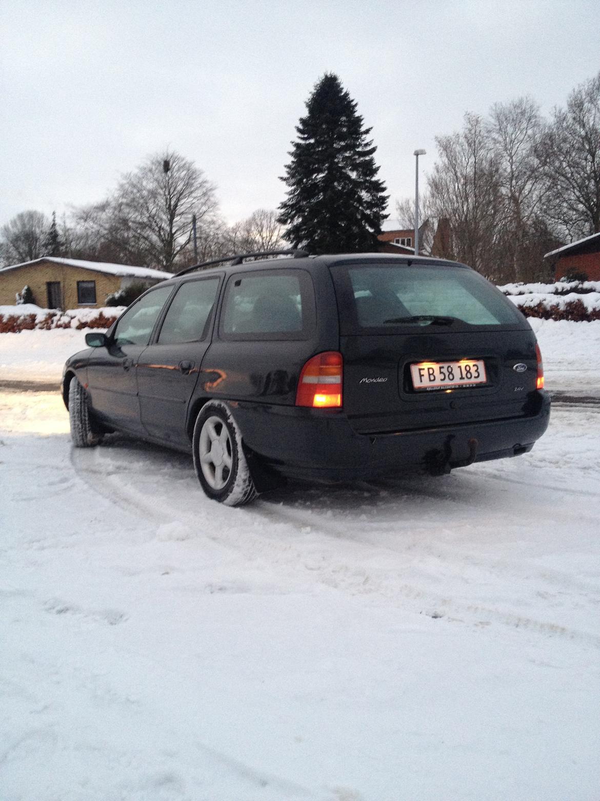 Ford Mondeo 2.5 v6 billede 4