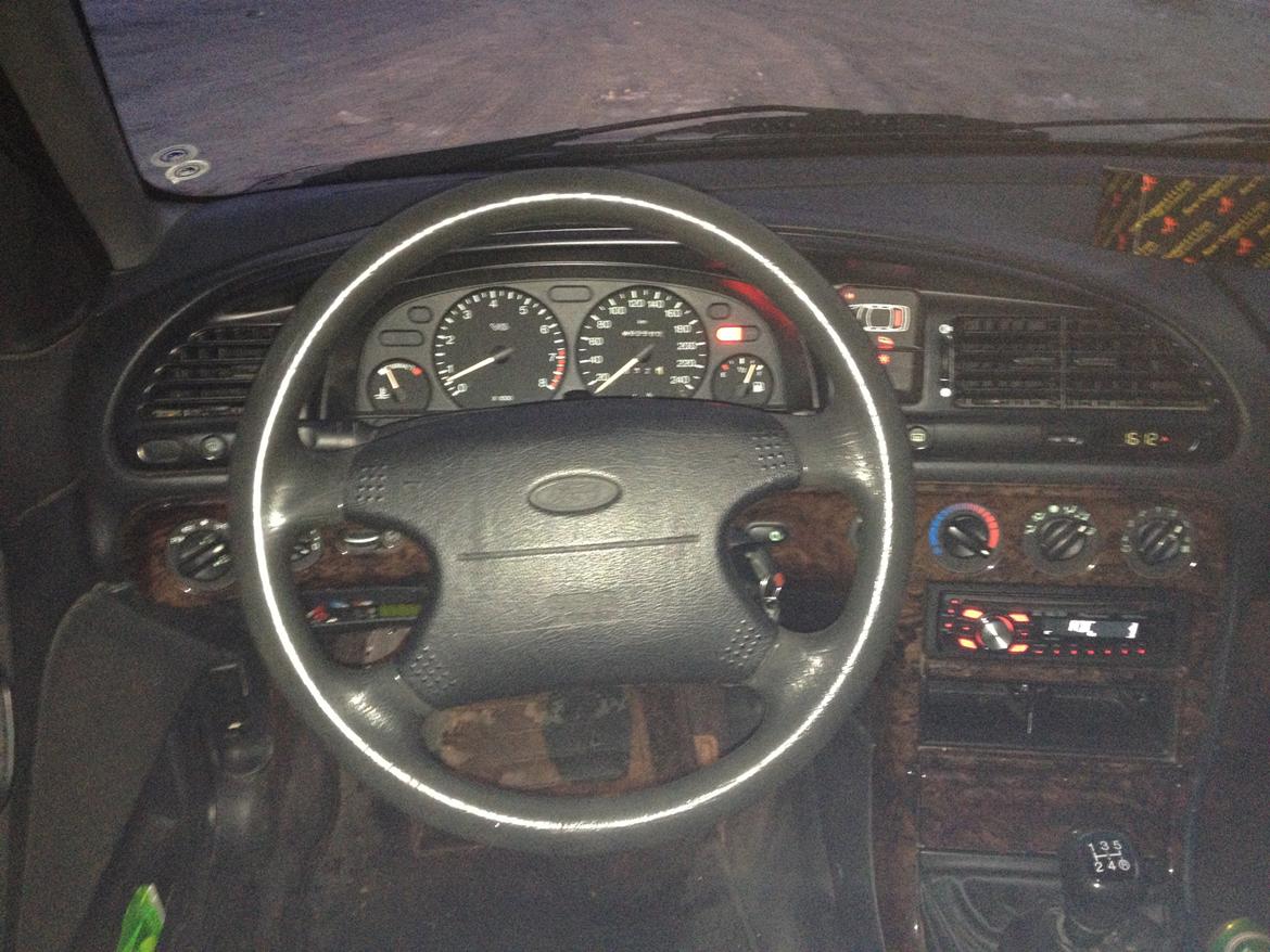 Ford Mondeo 2.5 v6 billede 9