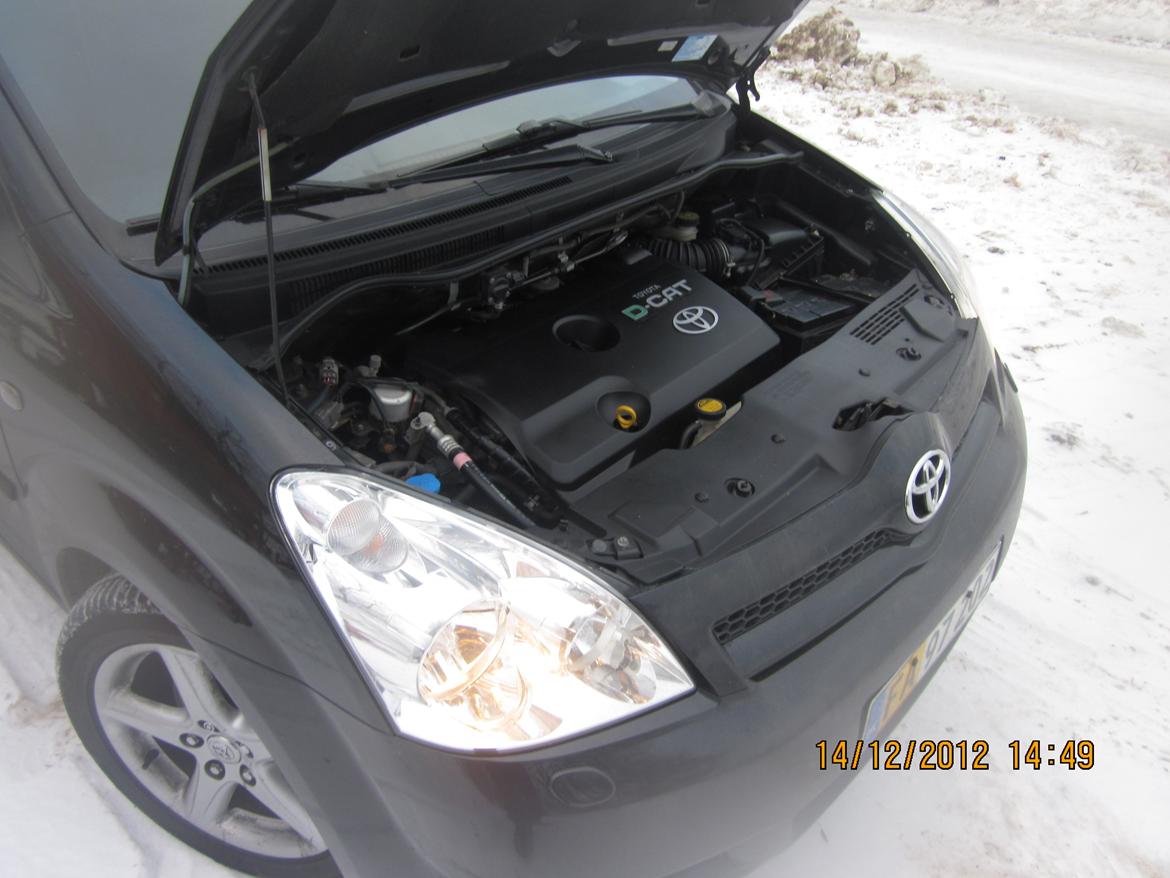 Toyota corolla sportsvan 2.2 billede 9