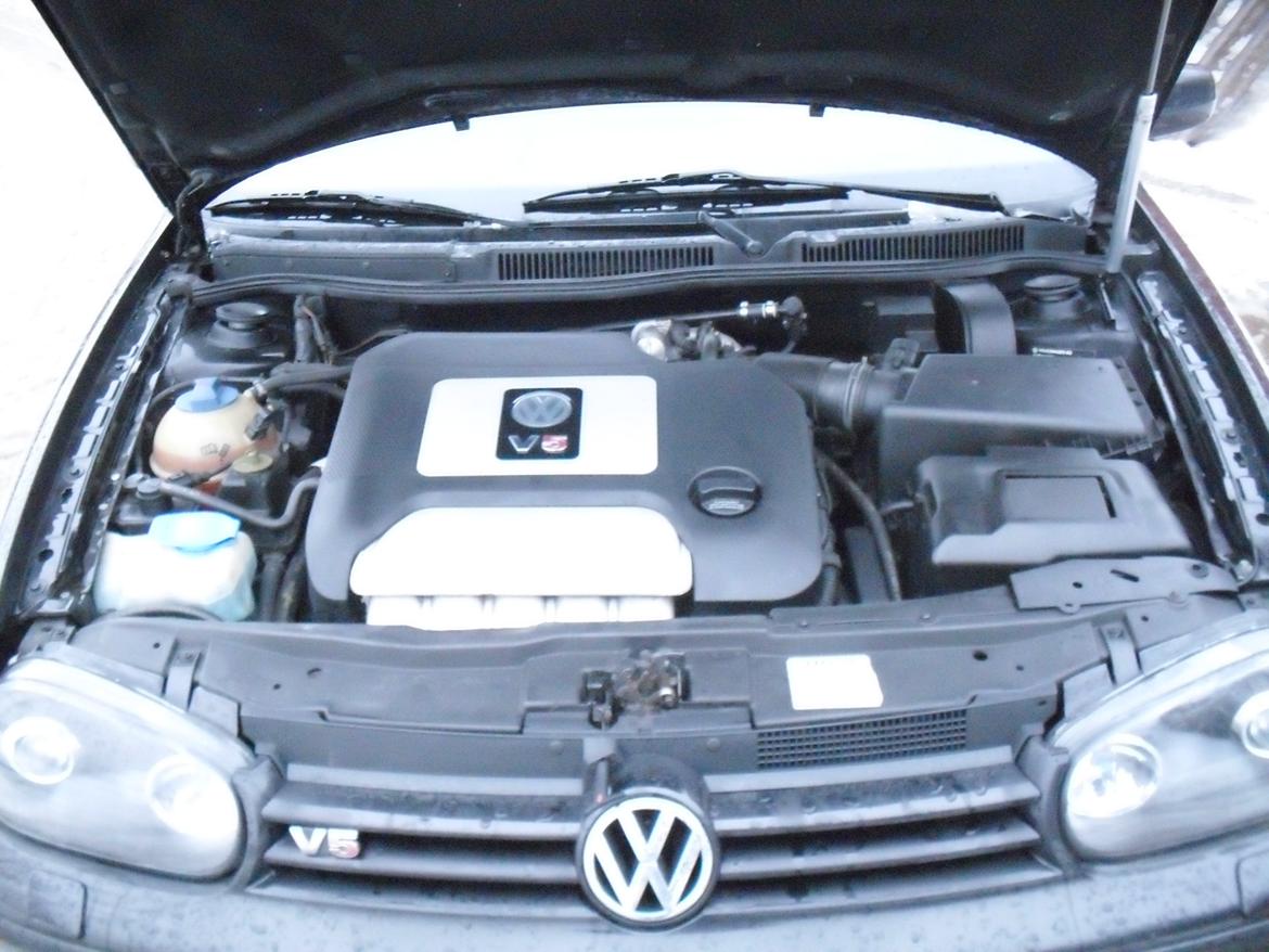 VW Golf 4 2,3 V5 billede 8