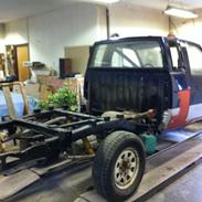 Nissan King Cab 2.5D 4X4 Pick-Up