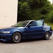 BMW 325I