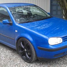 VW Golf 4