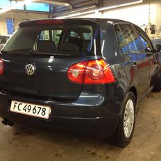 VW Golf V