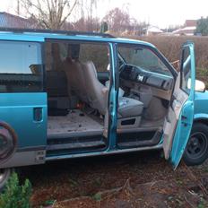 Chevrolet Astro van
