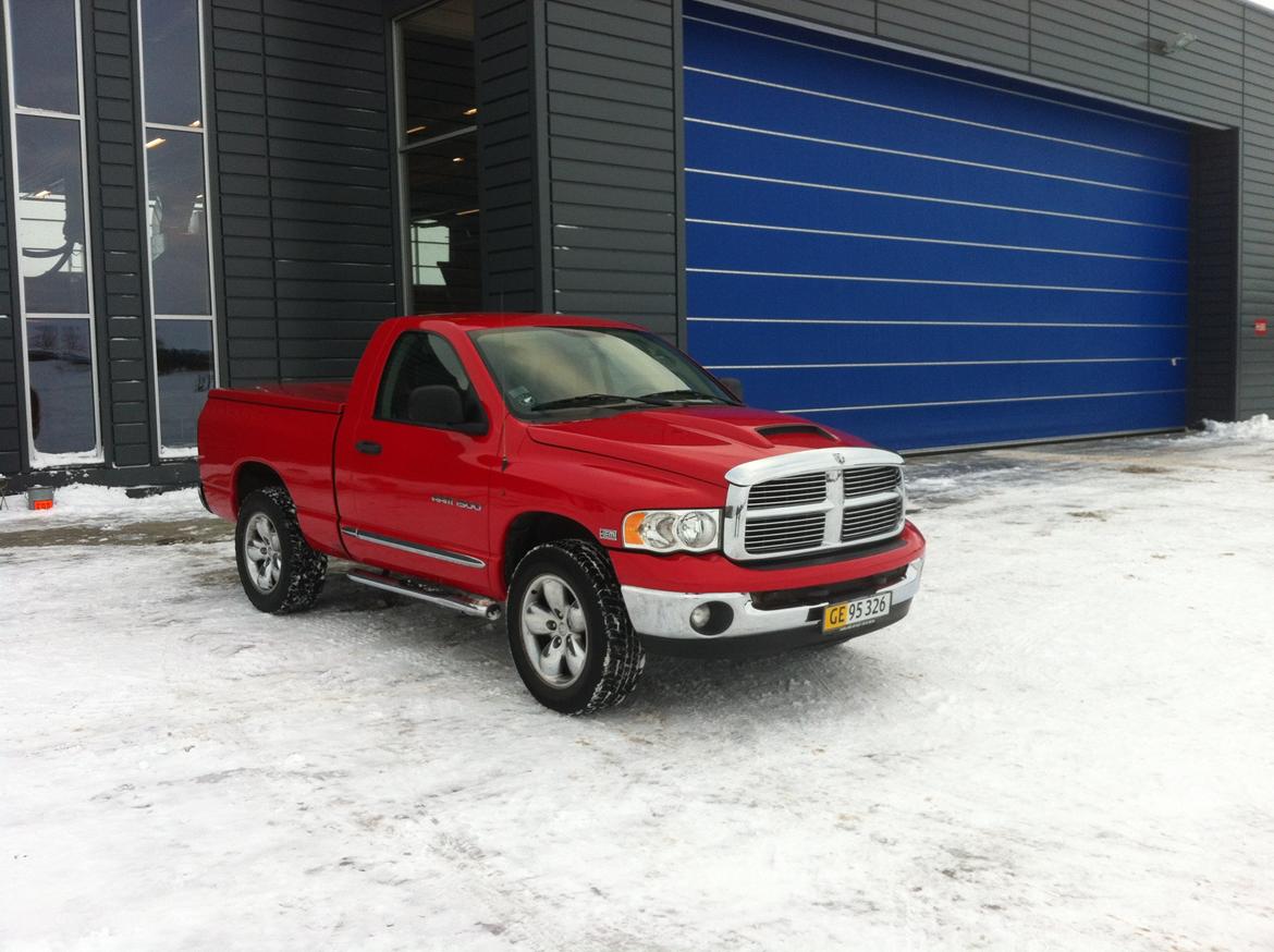 Dodge RAM 1500 5.7 V8 billede 2
