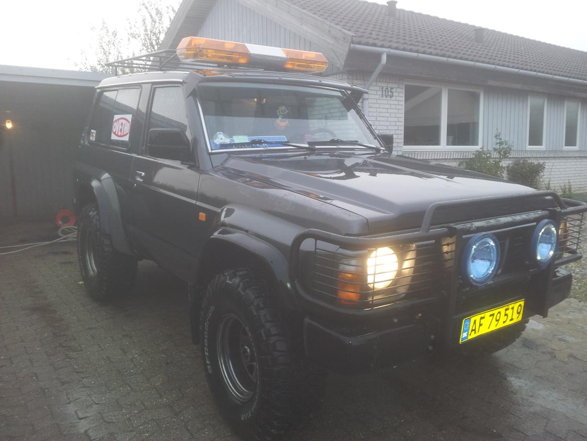 Nissan patrol gr 2,8 TD solgt billede 5