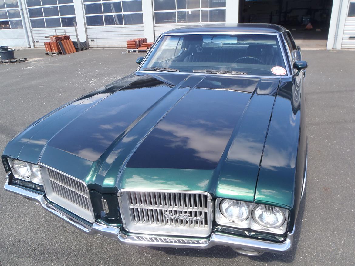 Oldsmobile Cutlass Supreme billede 2