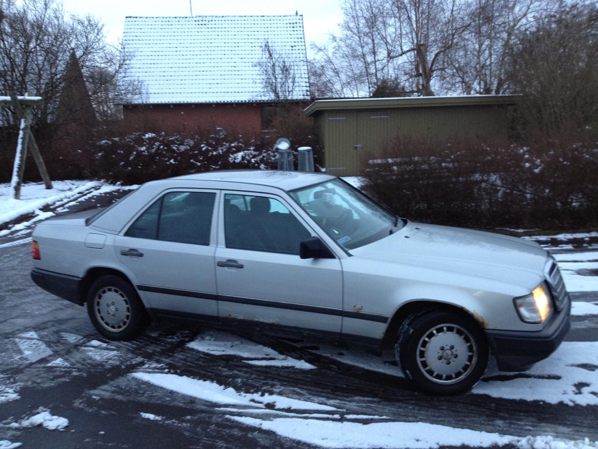 Mercedes Benz 300 aut solgt billede 5