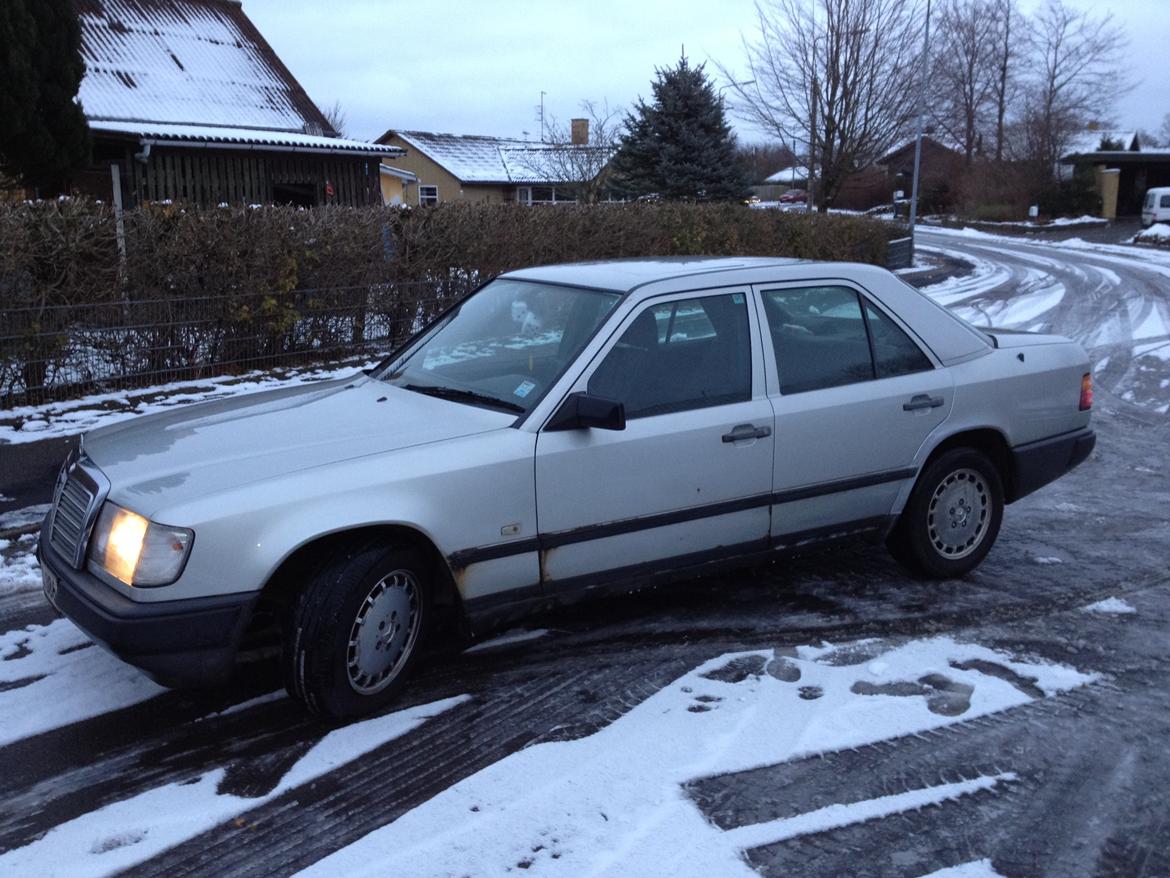 Mercedes Benz 300 aut solgt billede 4
