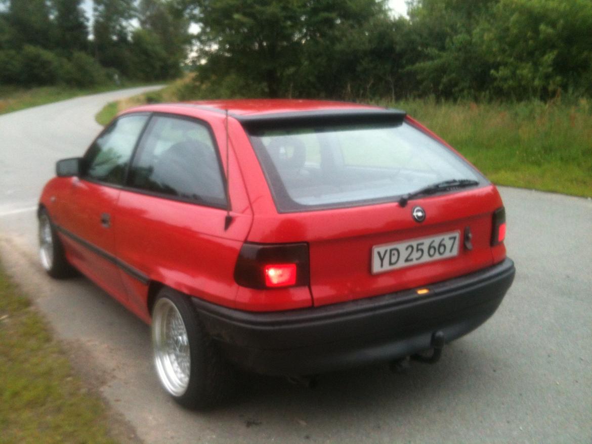 Opel Astra F billede 2