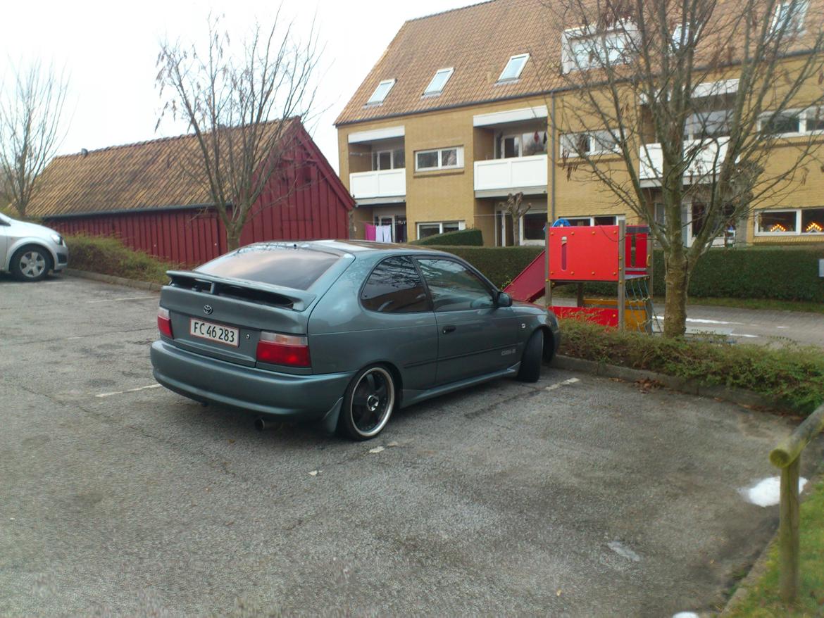 Toyota Corolla 1,6 GSI (Solgt) billede 5