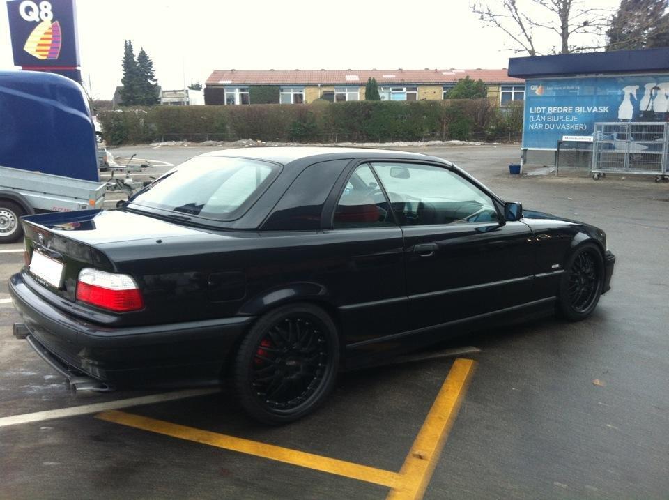 BMW 328i Cabriolet M-Tech billede 8