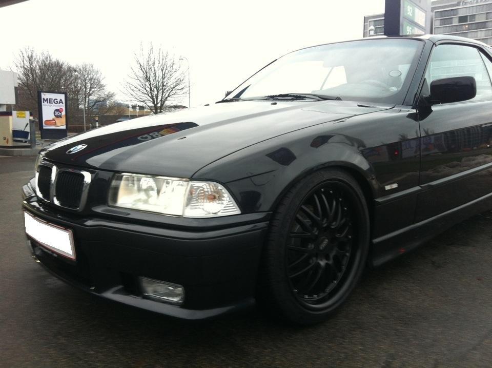 BMW 328i Cabriolet M-Tech billede 9