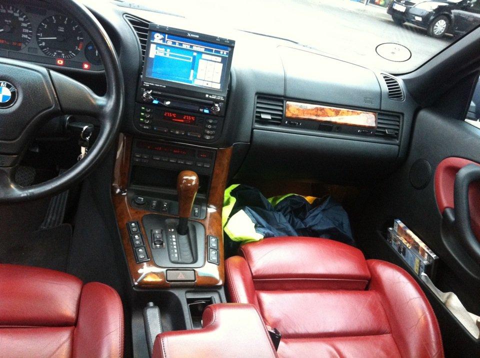 BMW 328i Cabriolet M-Tech billede 15