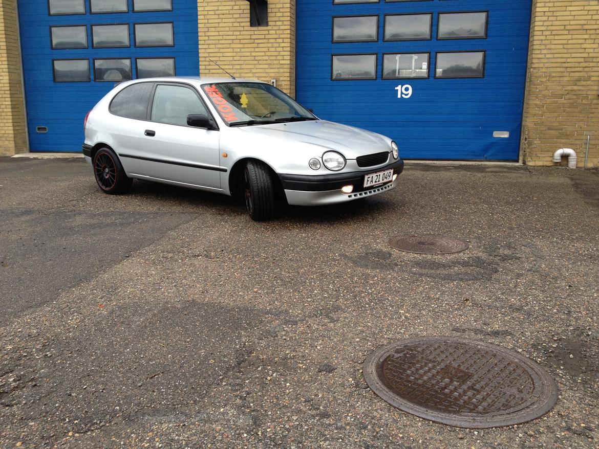 Toyota corolla e11 billede 18