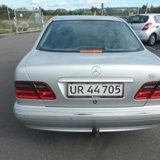 Mercedes Benz E 320 CDI