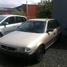 Opel astra f projekt