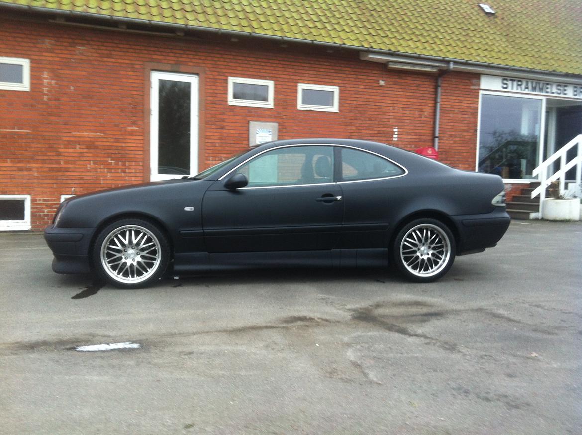 Mercedes Benz CLK 320 billede 3