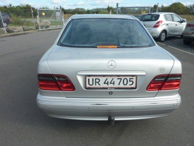 Mercedes Benz E 320 CDI billede 2