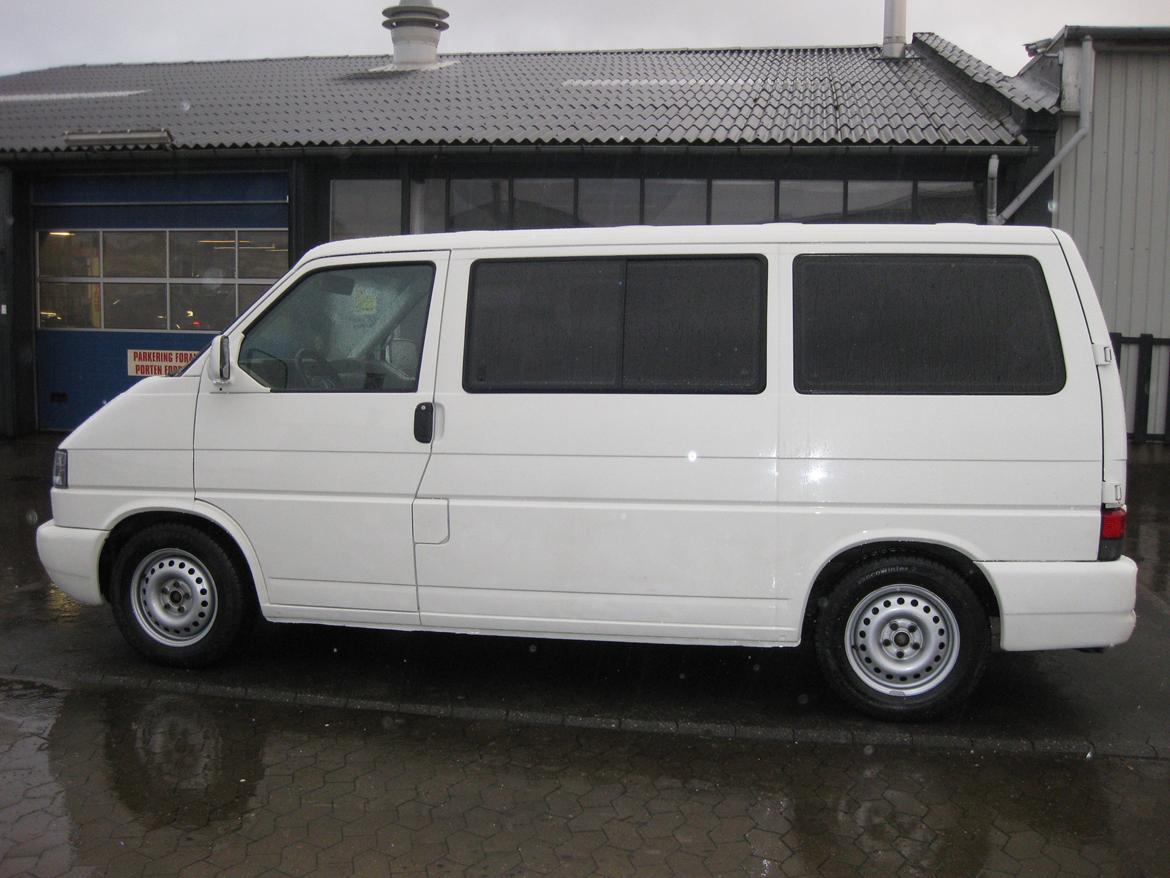 VW Transporter 2,5 tdi allrounder billede 18