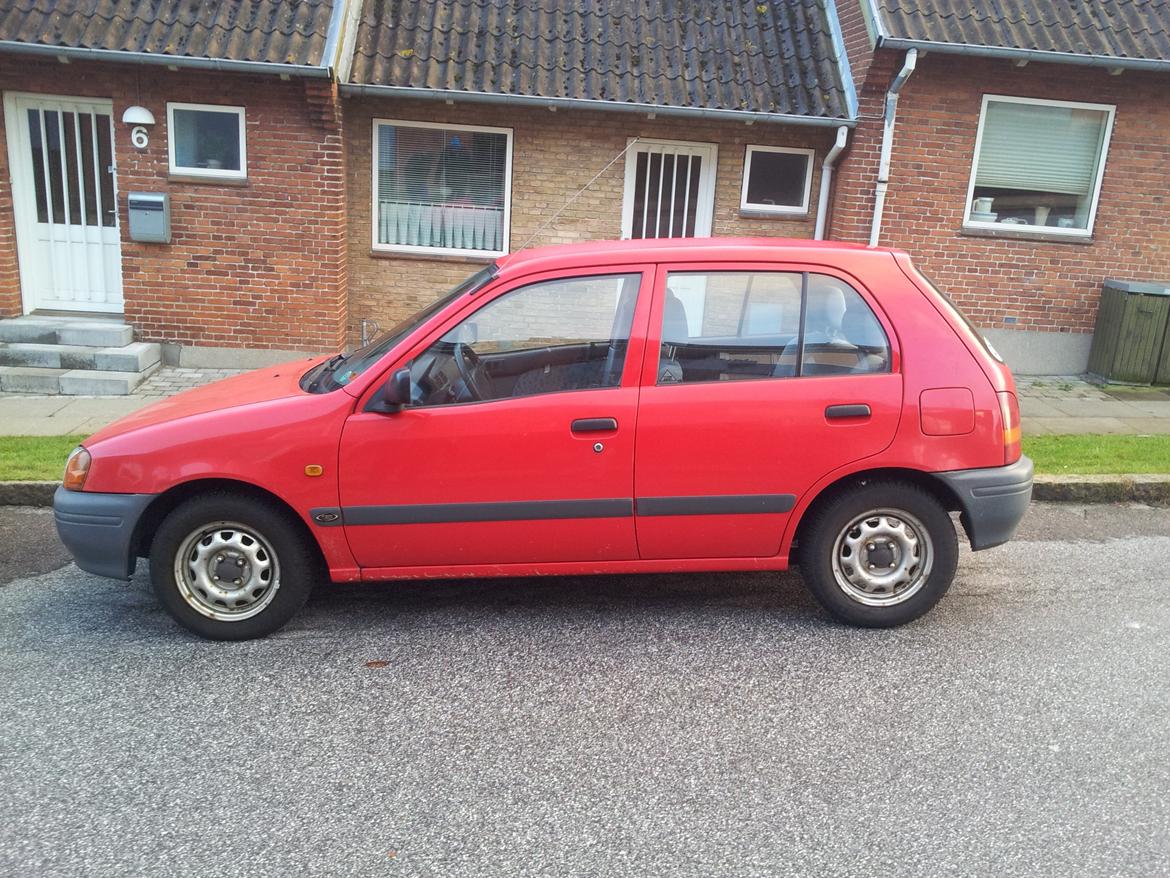 Toyota Starlet EP91 billede 2