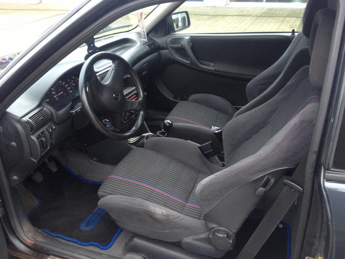 Opel Astra F GSI billede 1