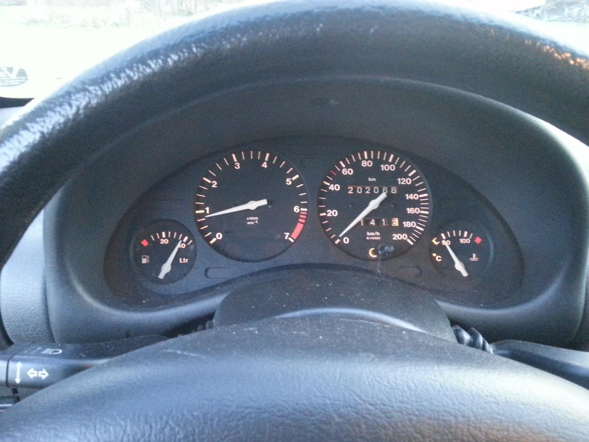 Opel Corsa B Sport (solgt) billede 2