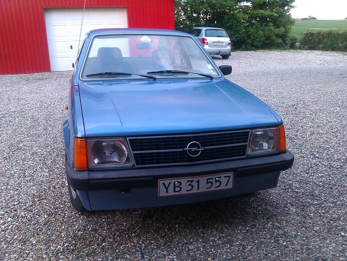 Opel Kadett D 1,3 S AUT Luxus billede 2