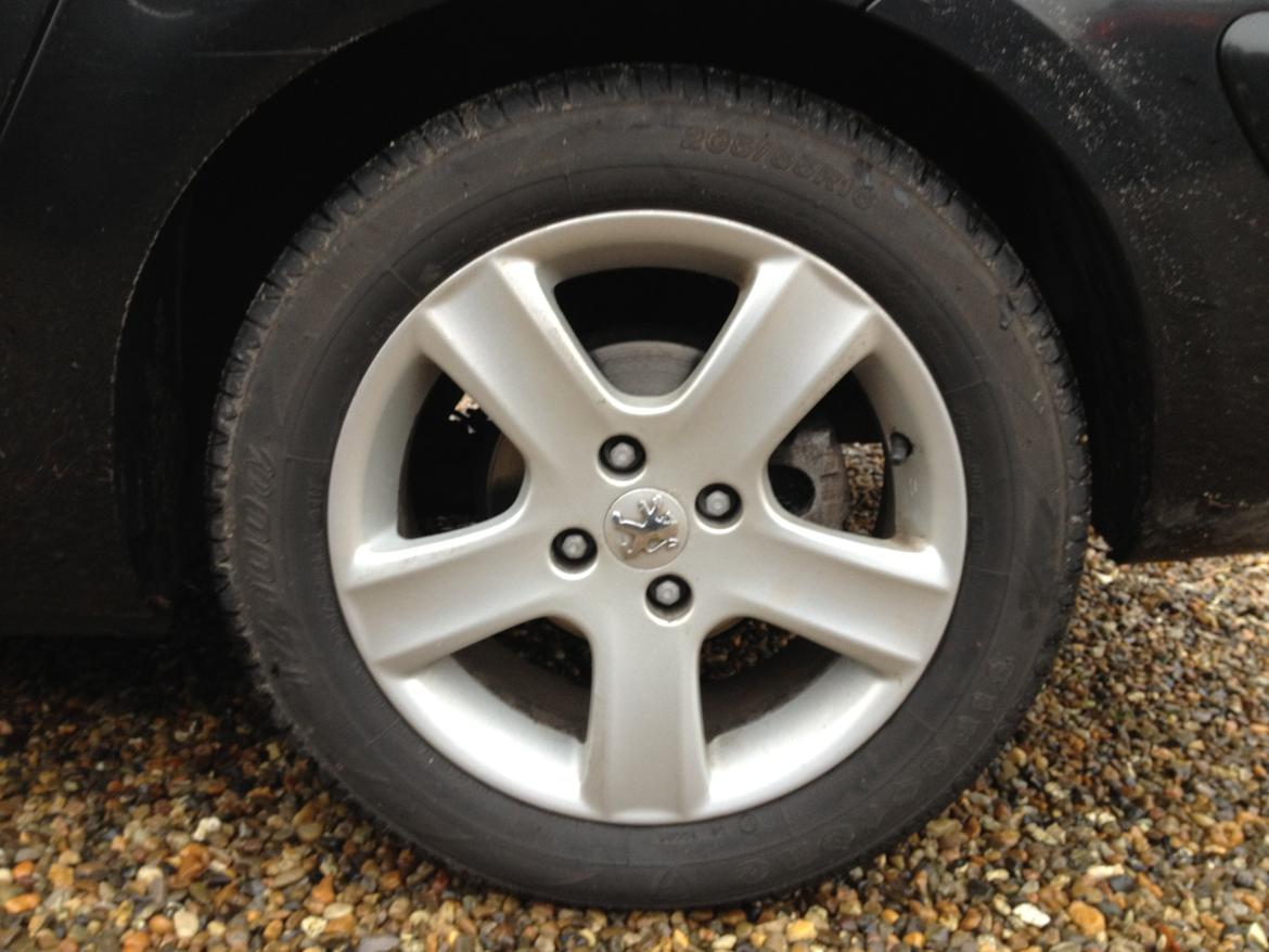 Peugeot 307 2.0 SW "SOLGT" - Fælge billede 11