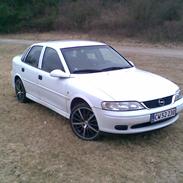 Opel Vectra b