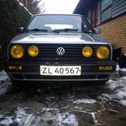 VW Golf 2 1,8 SKROTTET