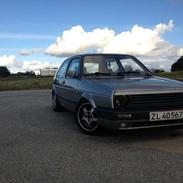 VW Golf 2 1,8 SKROTTET