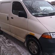 Toyota HIACE 2,4 TURBO 5D AUT.