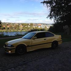 BMW E36 318IS Coupe
