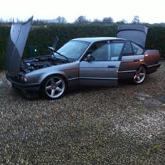 BMW E34 520I 24V