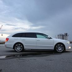 Skoda Superb "SOLGT"