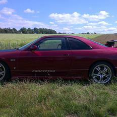 Nissan Skyline R33 GTS