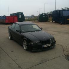 BMW E36 325i Coupe