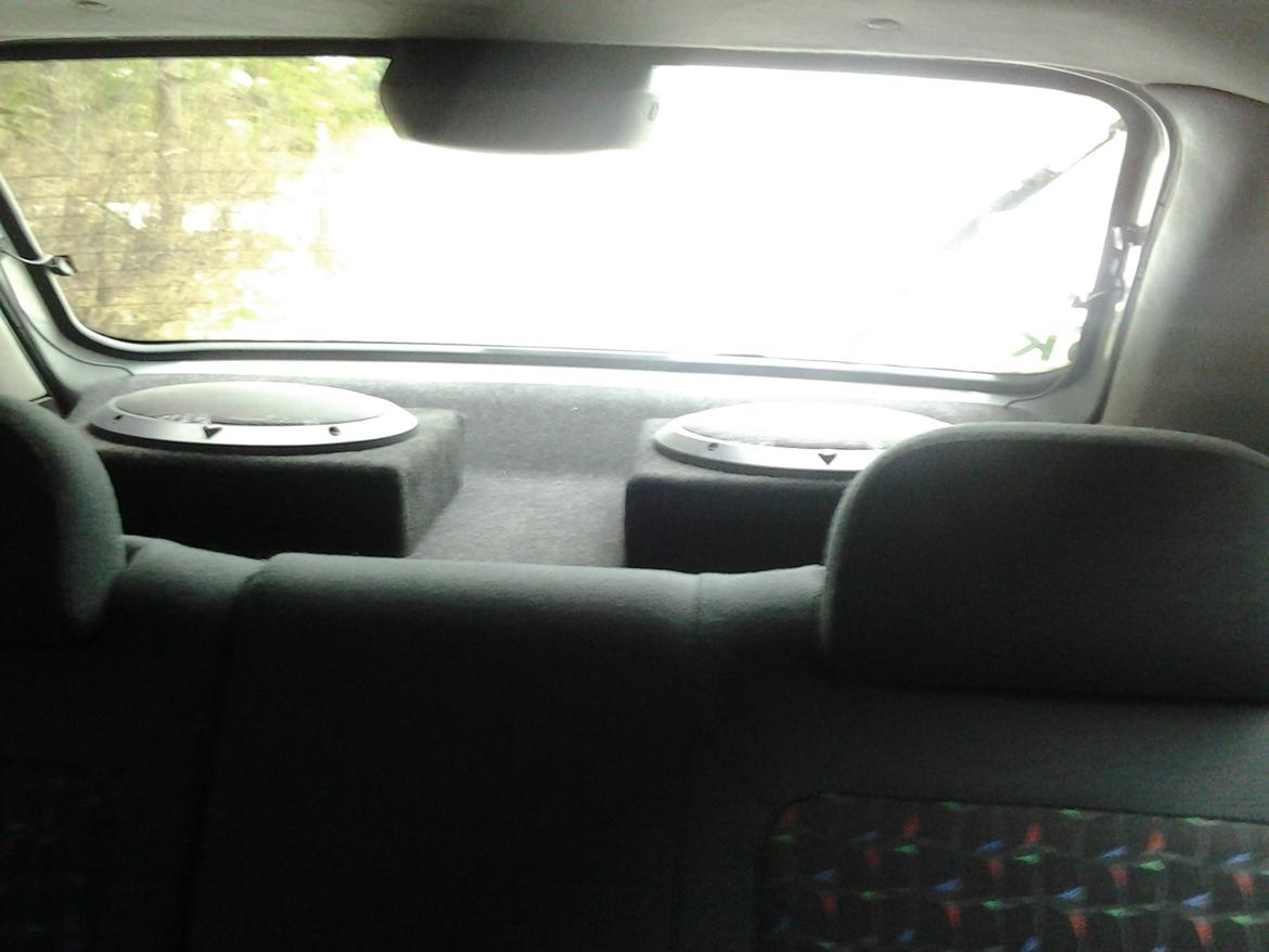 Mazda 323 billede 13