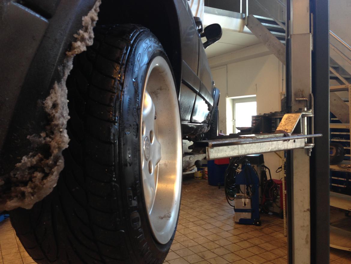 VW Golf ll GTD billede 8