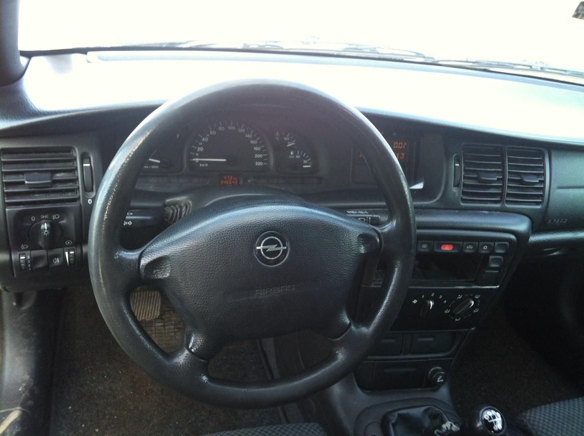 Opel vectra b 1,6 16v billede 7