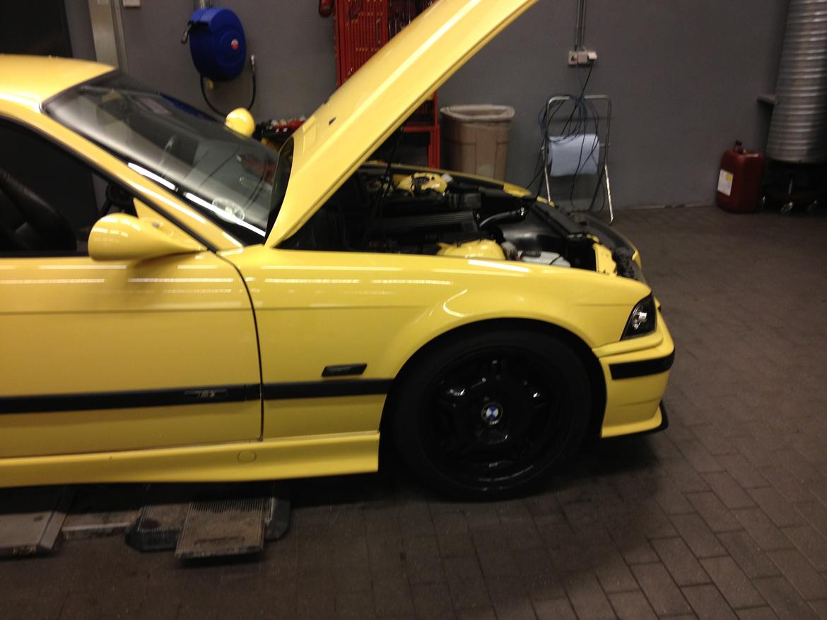 BMW E36 318IS Coupe billede 10