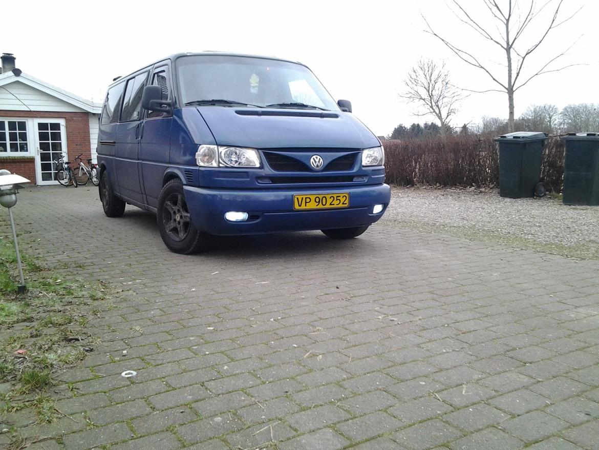 VW caravelle 2,5 billede 17