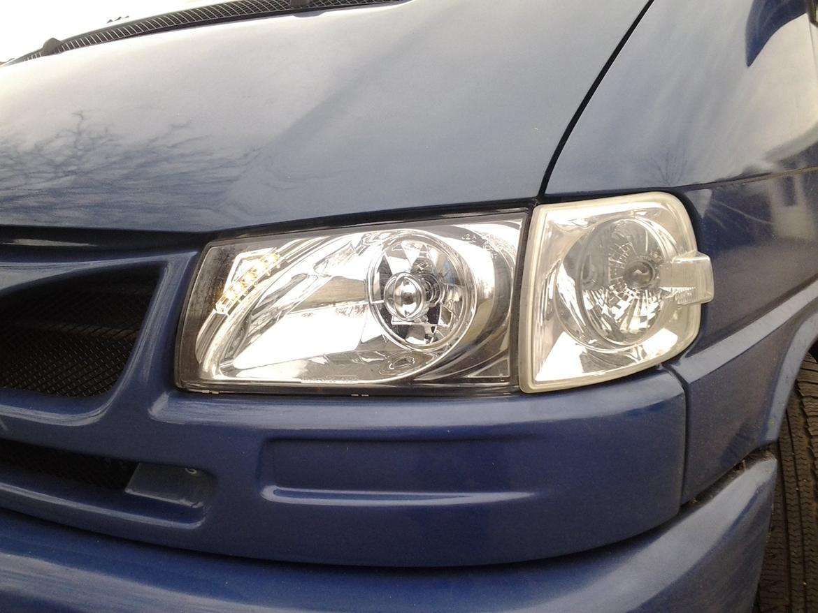 VW caravelle 2,5 billede 19